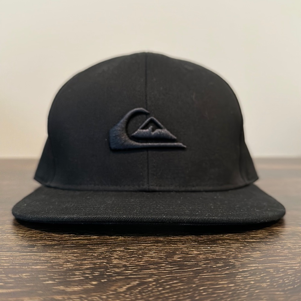 Quicksilver Black SnapBack Hat
